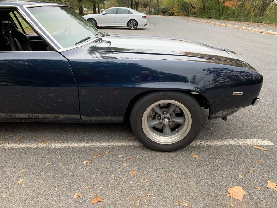 Детали экстерьера Chevrolet Camaro Sport Coupe Custom 1969 года  (фото 42 из 86)